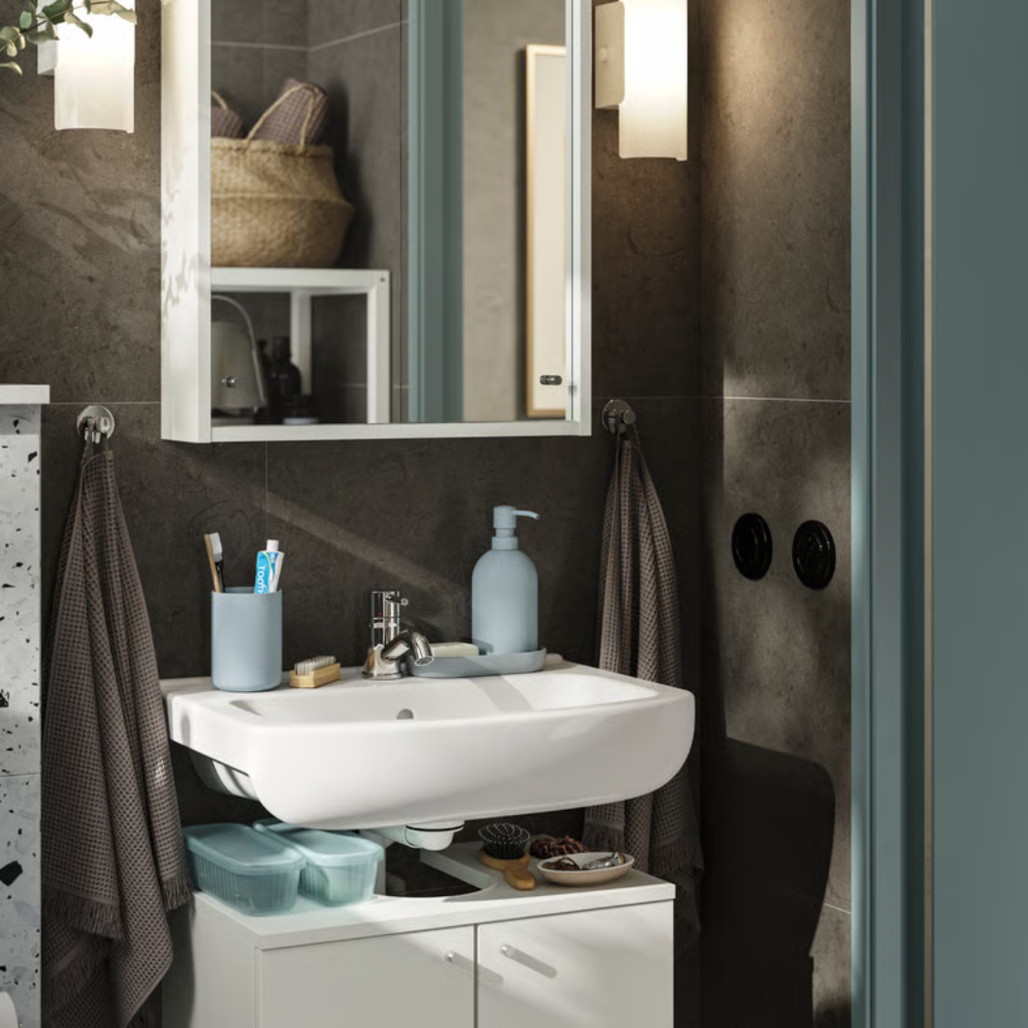 🛁 Bathroom Essentials